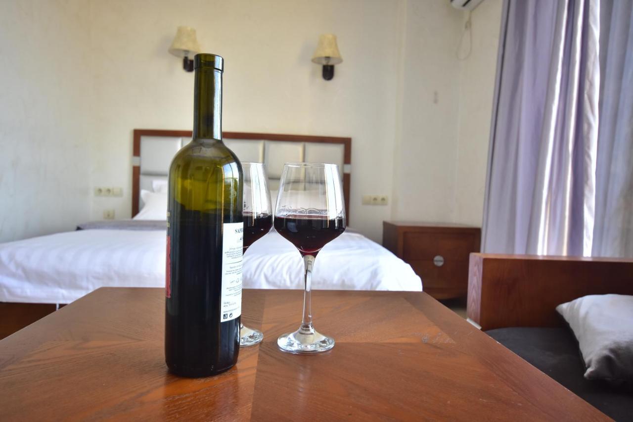 Hotel Chveni Sakhli 3*
